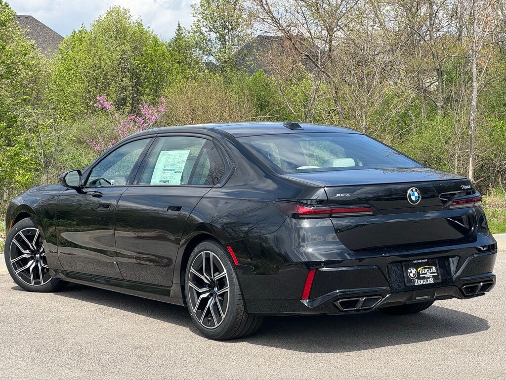 New 2026 BMW 760i xDrive Sedan