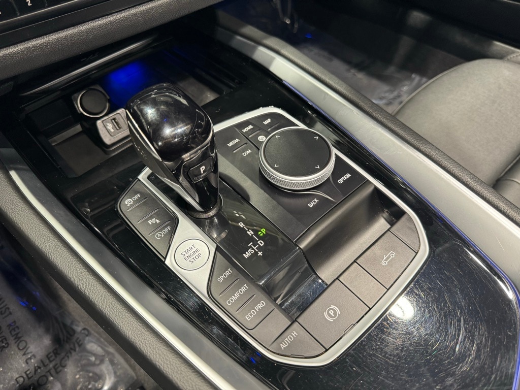 2025 BMW Z4 - Image 10