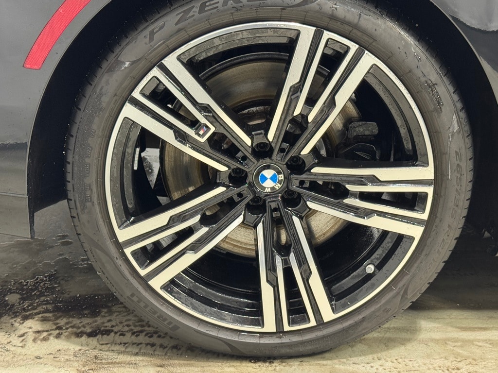 2023 BMW 760I - Image 9