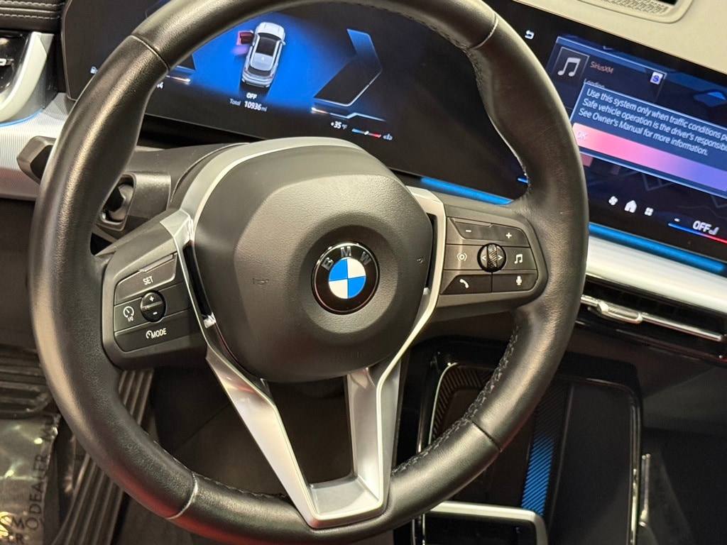 2025 BMW X1 - Image 12