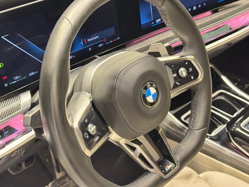 2023 BMW 760I - Image 16