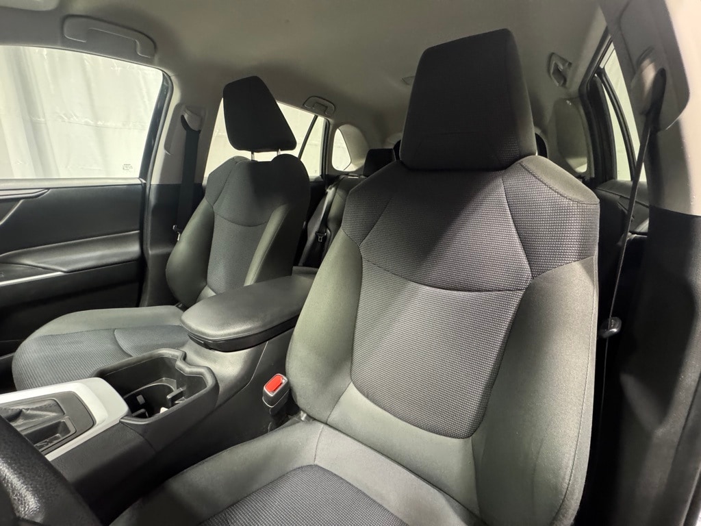 2024 TOYOTA RAV4 - Image 21