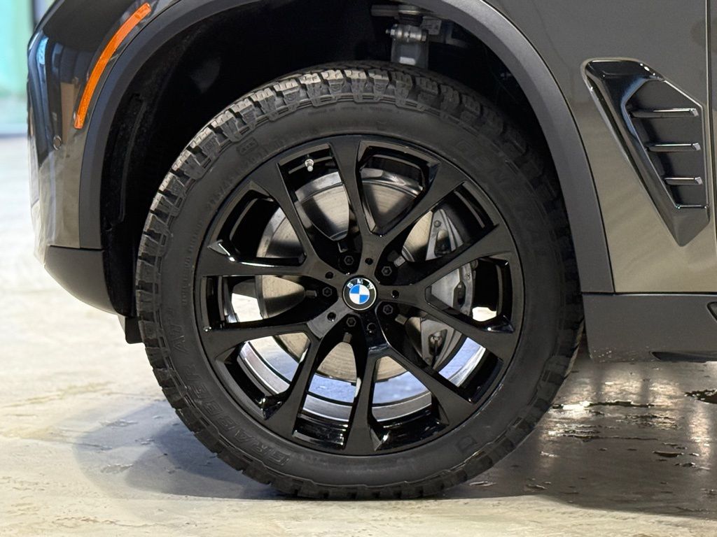 2026 BMW X5 - Image 8