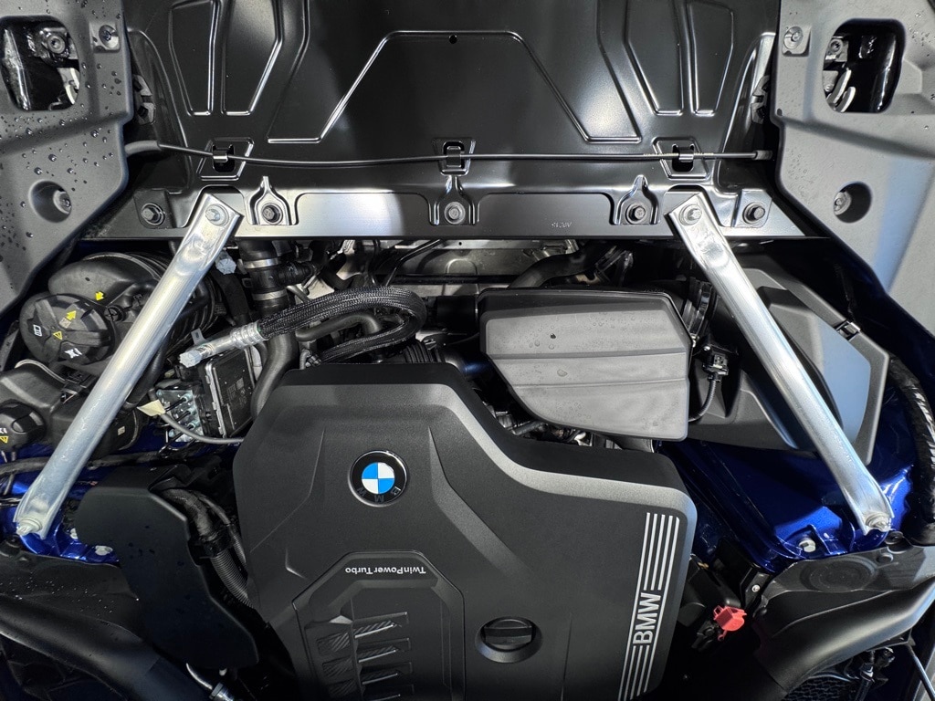 2025 BMW Z4 - Image 27