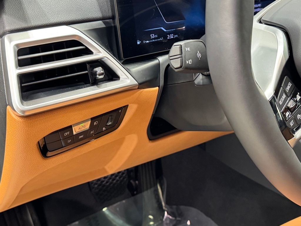 2025 BMW 330I - Image 15