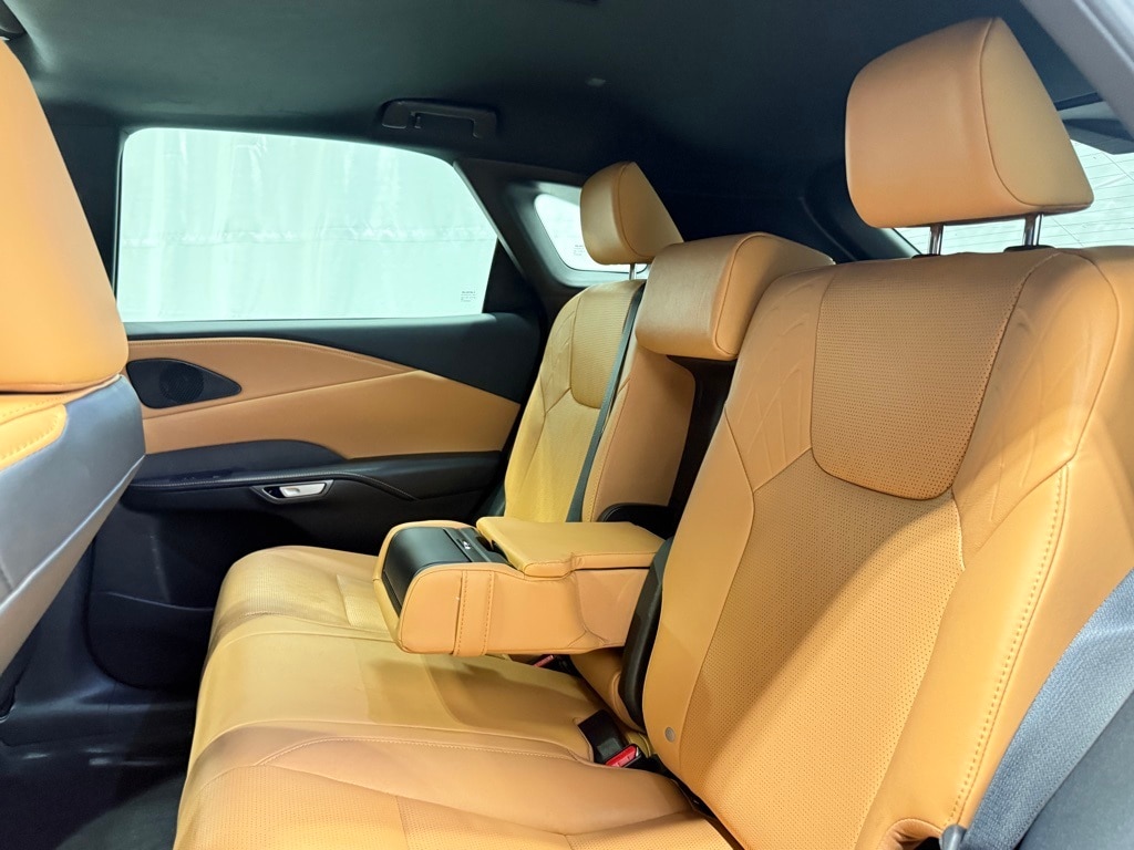 2024 LEXUS RX - Image 24