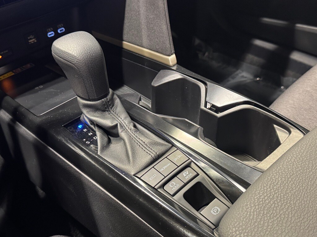 2025 TOYOTA CAMRY - Image 14