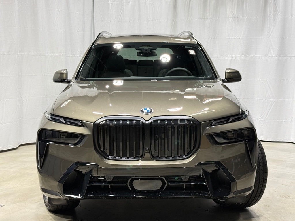 New 2026 BMW X7 xDrive40i SUV