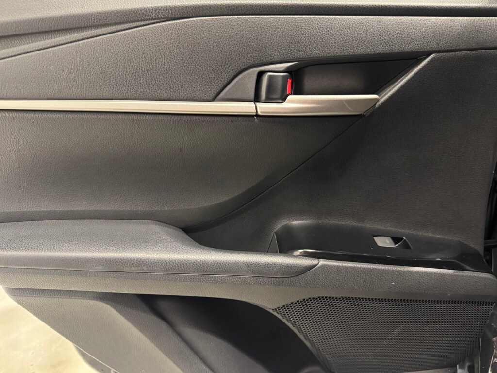 2025 TOYOTA CAMRY - Image 22