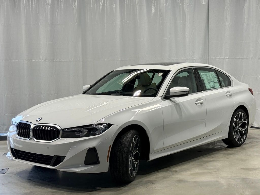 New 2026 BMW 330i xDrive Sedan