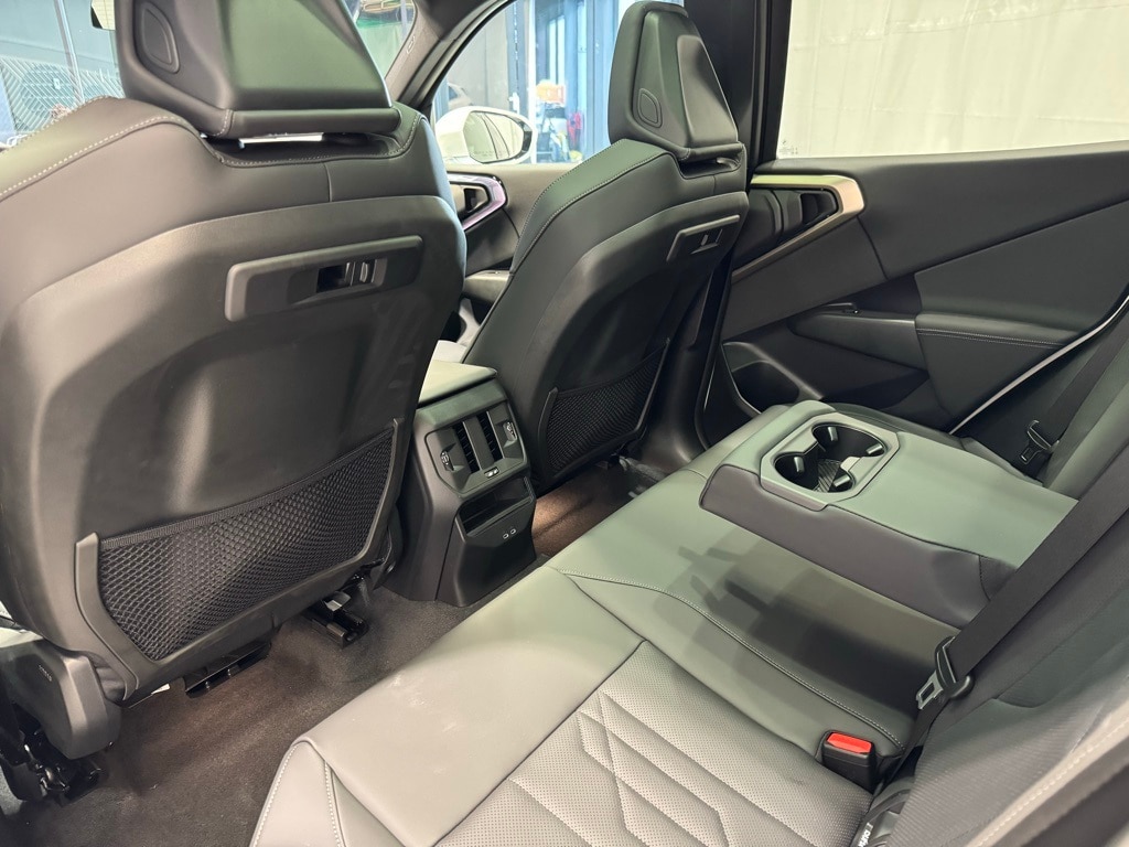 2025 BMW X3 - Image 21