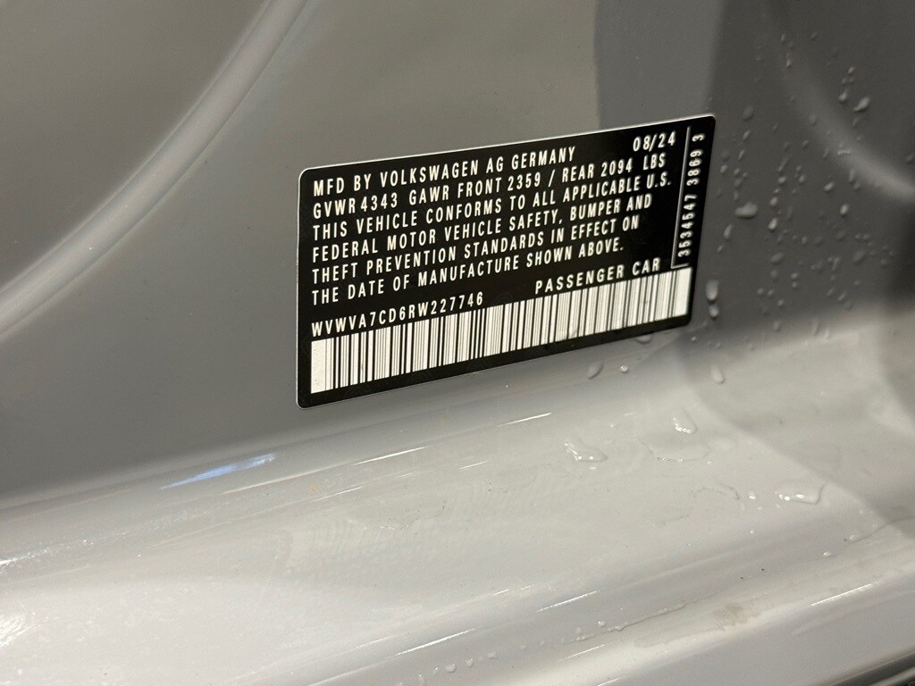 2024 VOLKSWAGEN GOLF GTI - Image 36