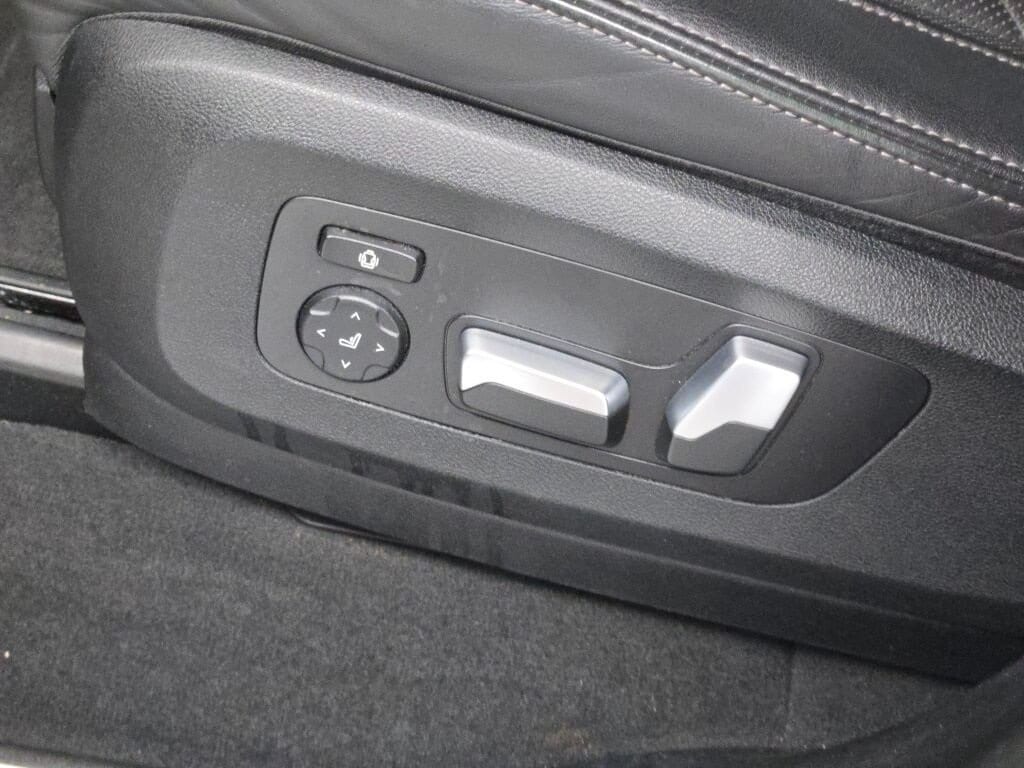 2023 BMW X5 - Image 11