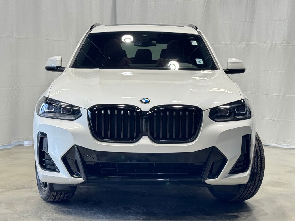 2023 BMW X3 - Image 2