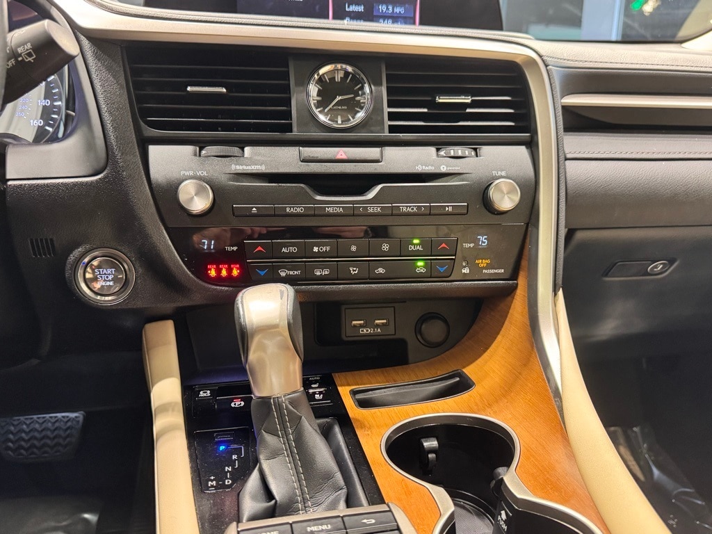 2022 LEXUS RX - Image 9