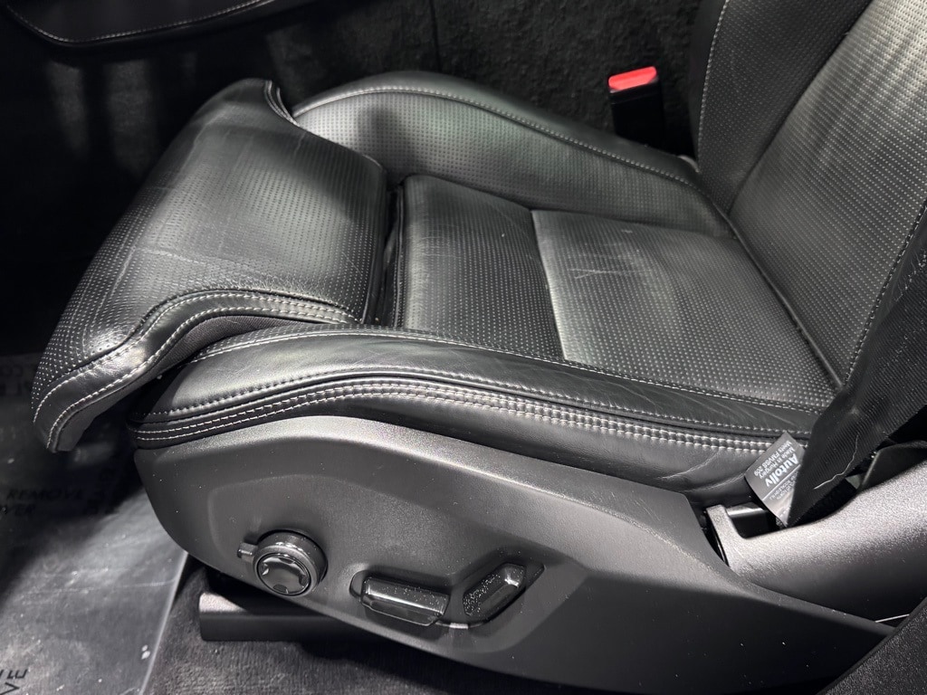 2022 VOLVO XC90 - Image 19