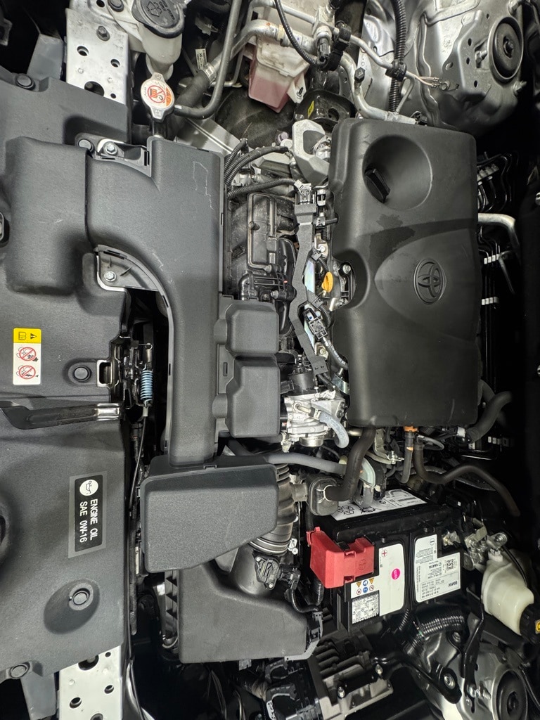 2022 TOYOTA RAV4 - Image 33