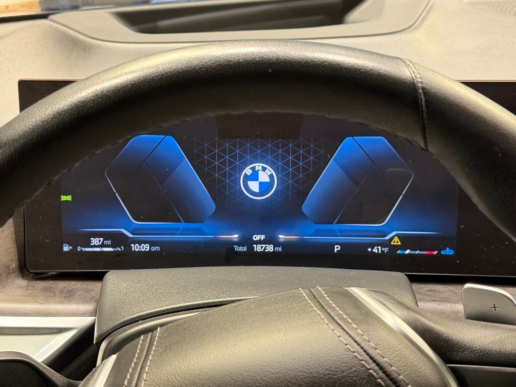 2024 BMW X5 - Image 32