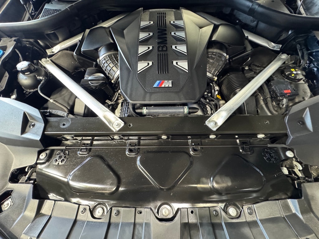 2024 BMW X7 - Image 34