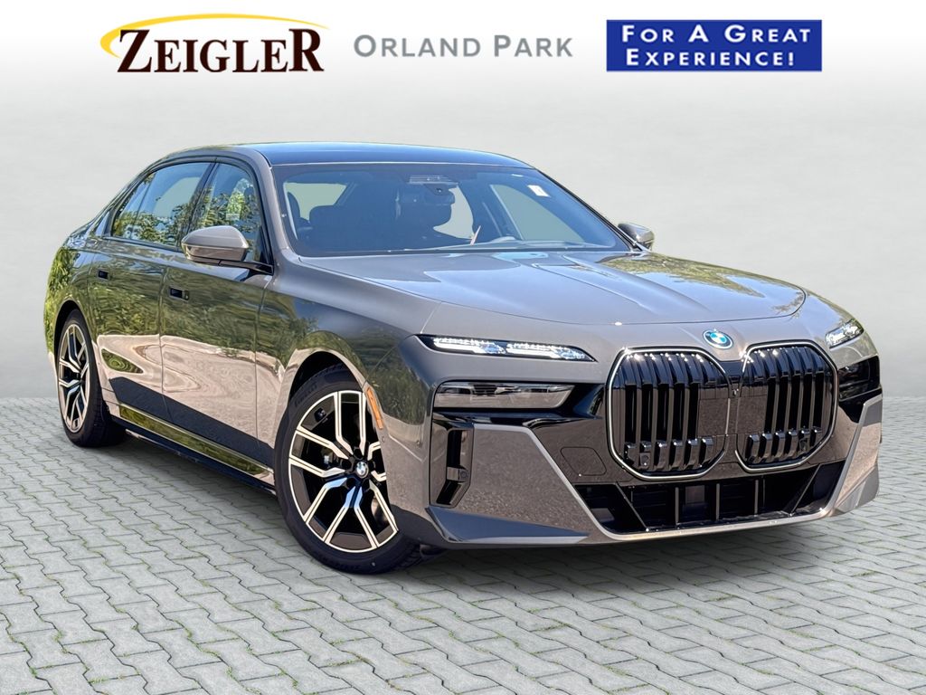 2026 BMW 750e xDrive Sedan
