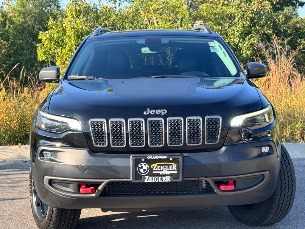 2019 Jeep Cherokee Trailhawk photo 2