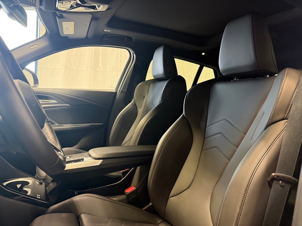 2025 BMW X2 - Image 20