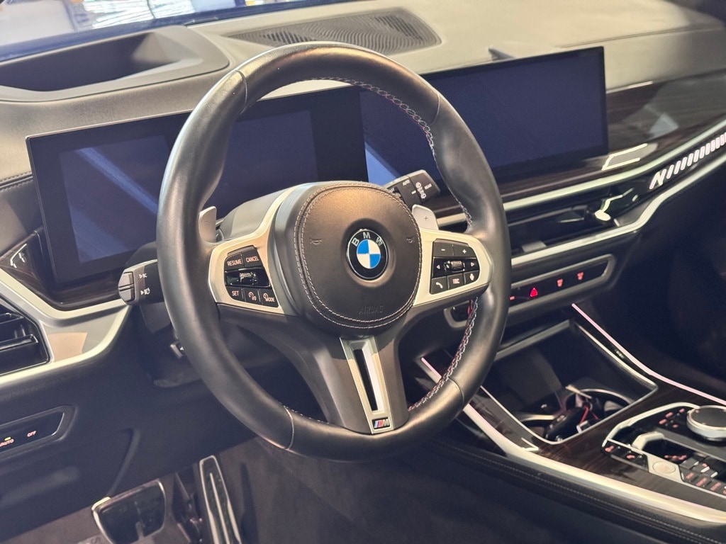 2024 BMW X7 - Image 14