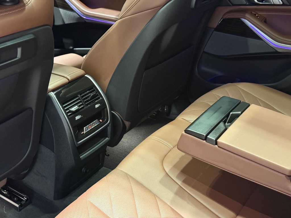 2023 BMW X5 - Image 24
