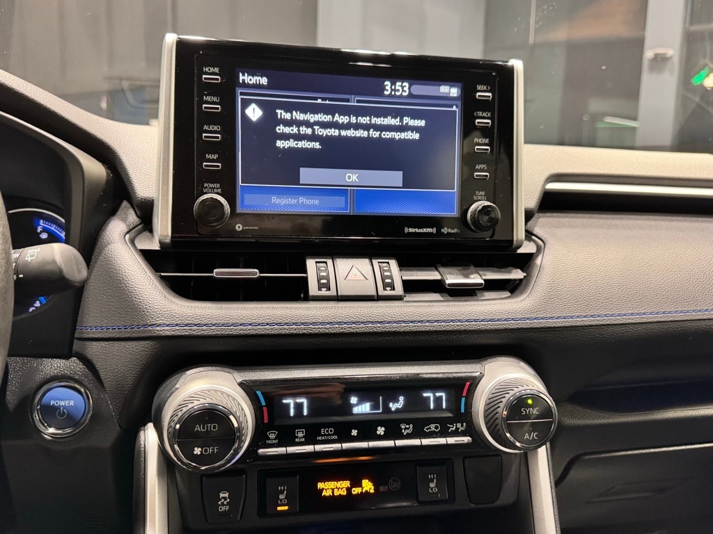 2020 TOYOTA RAV4 - Image 8