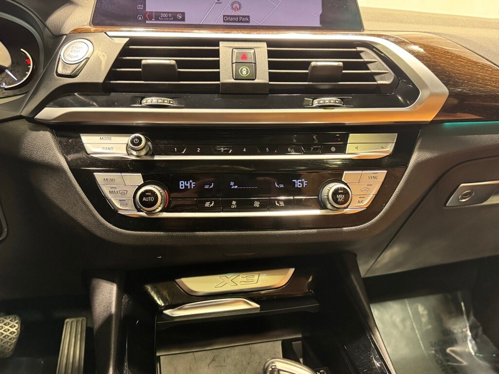 2021 BMW X3 - Image 9