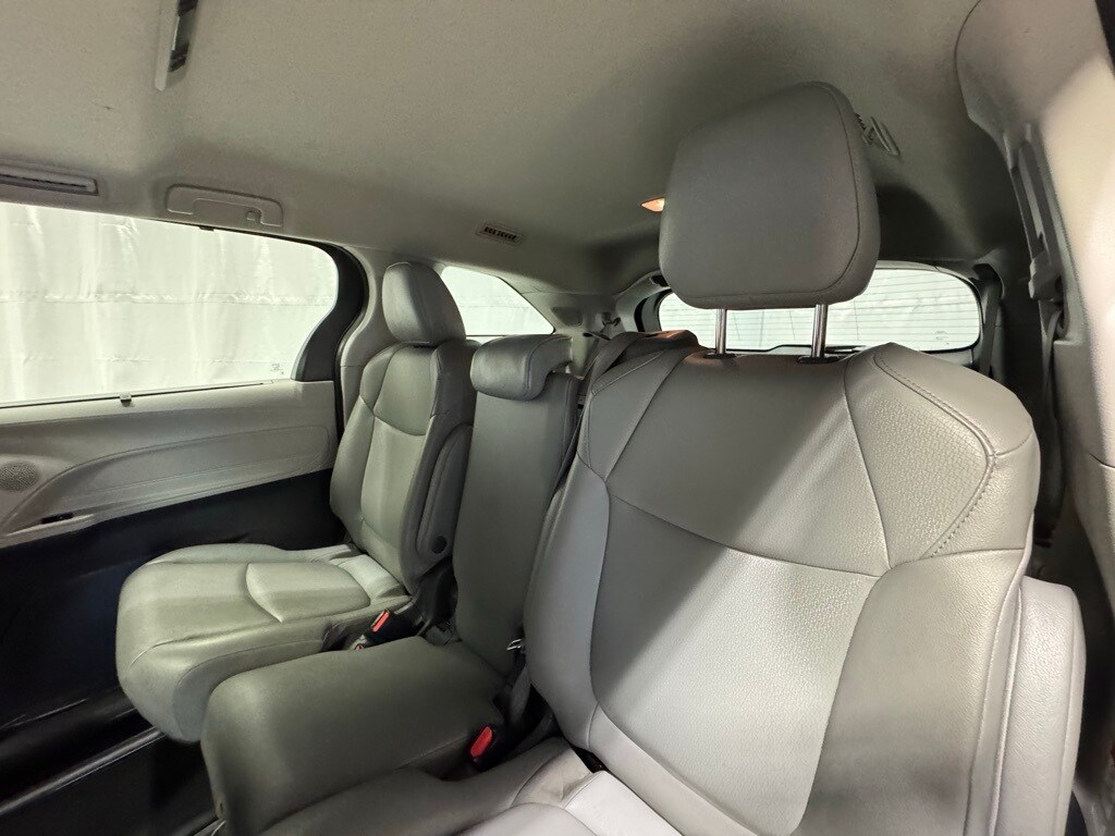 2021 TOYOTA SIENNA - Image 22