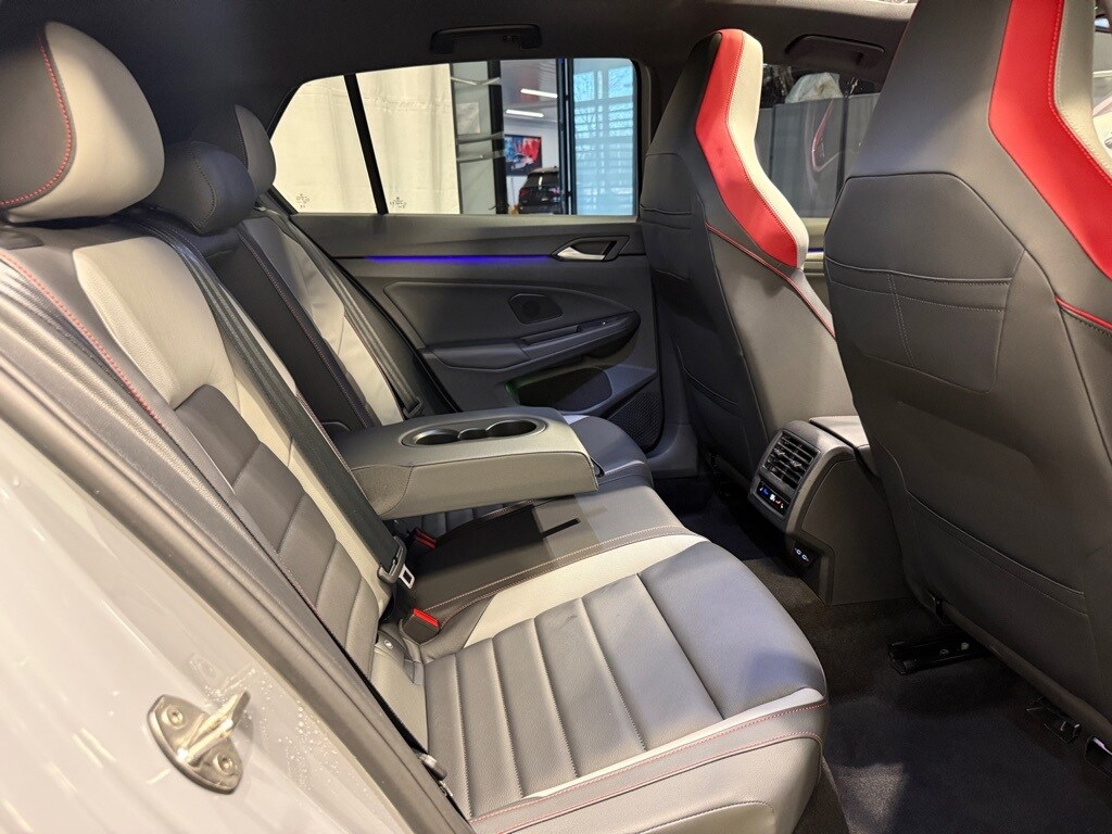 2024 VOLKSWAGEN GOLF GTI - Image 28