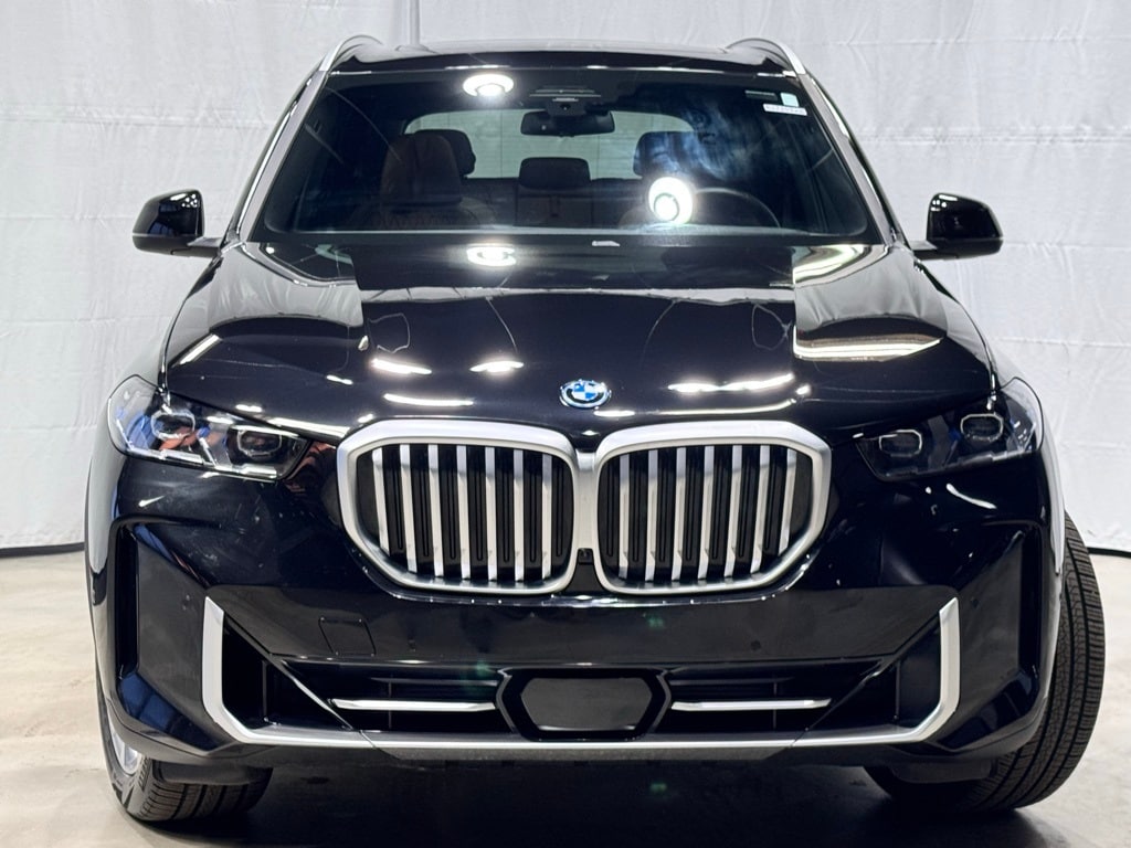 2024 BMW X5 - Image 2