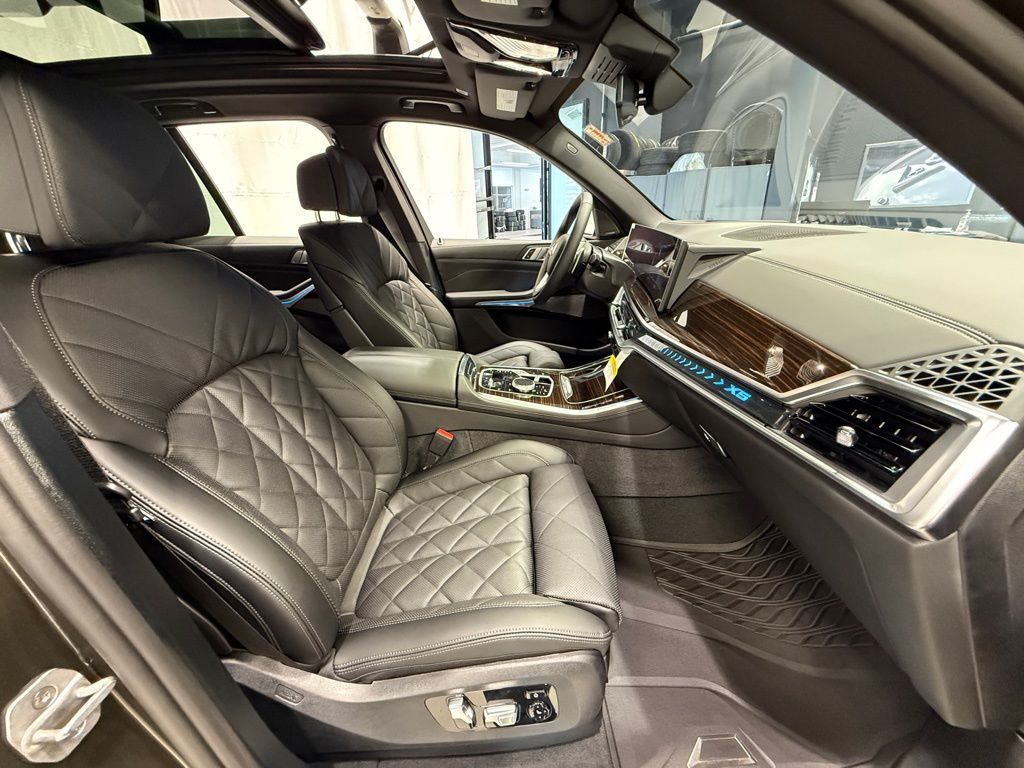2026 BMW X5 - Image 29