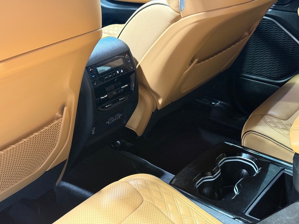 2021 JEEP GRAND CHEROKEE L - Image 22