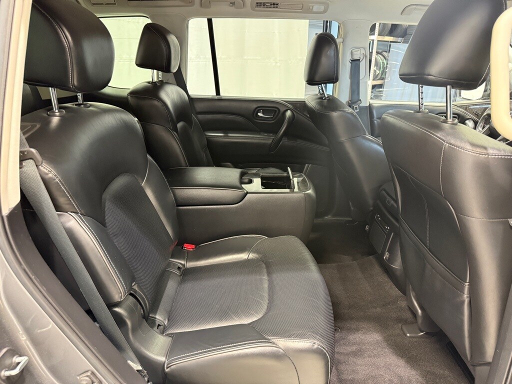 2021 INFINITI QX80 - Image 24