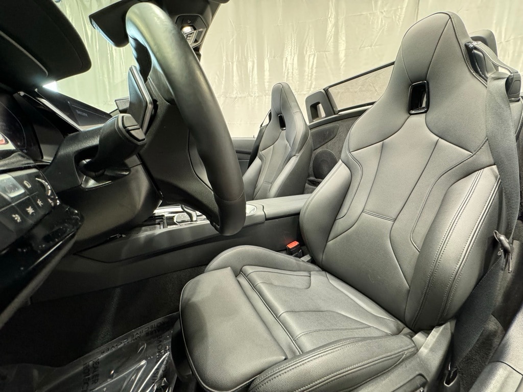 2025 BMW Z4 - Image 21