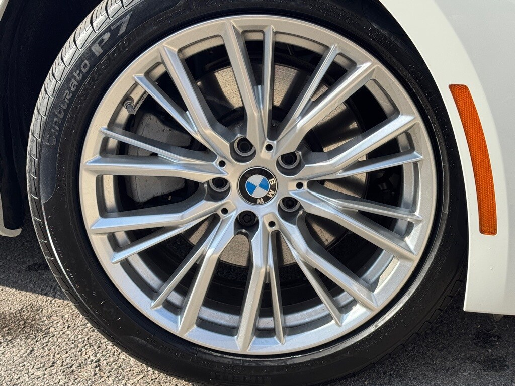 2023 BMW 330I - Image 10