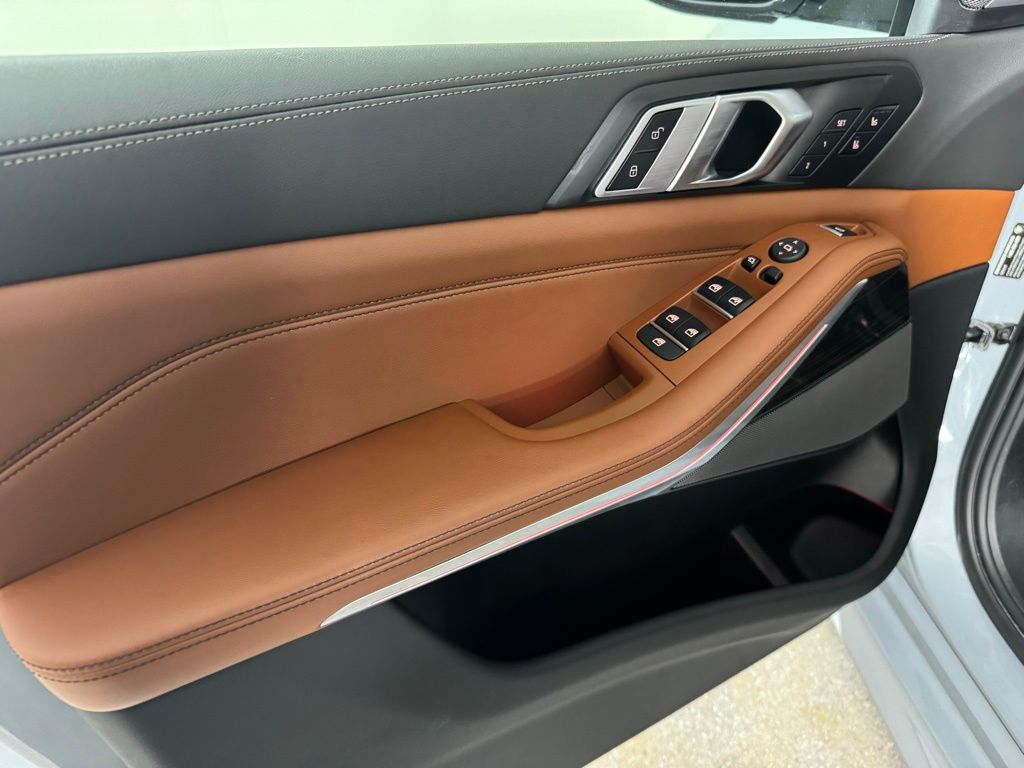 2024 BMW X5 - Image 9