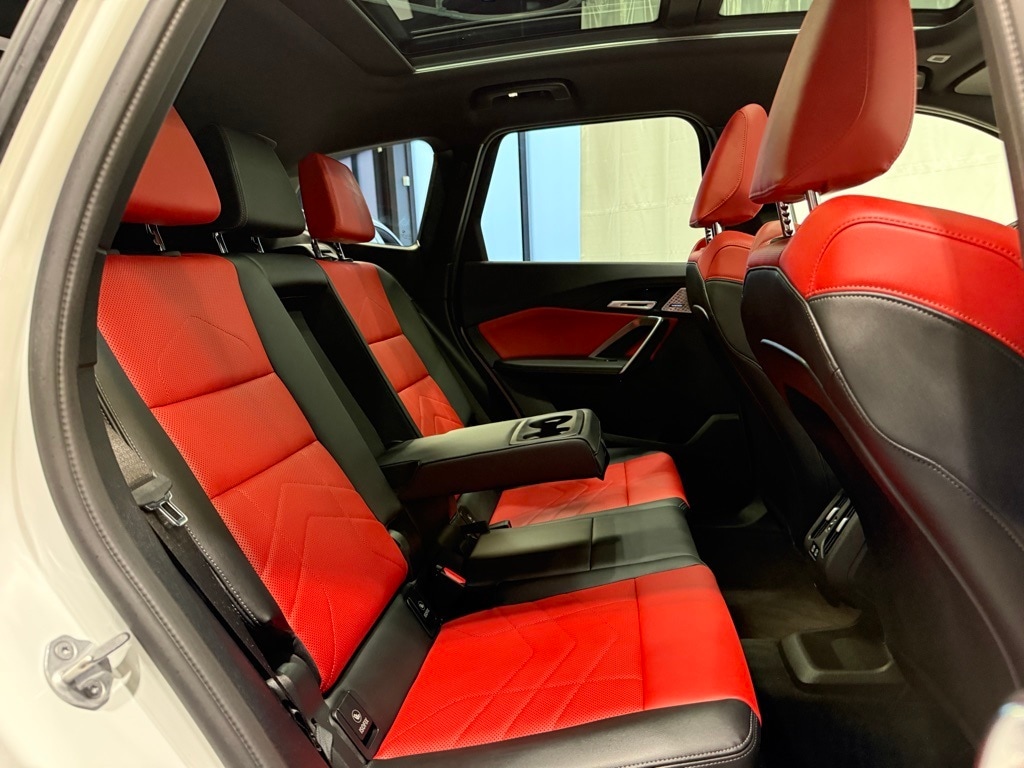 2025 BMW X1 - Image 24