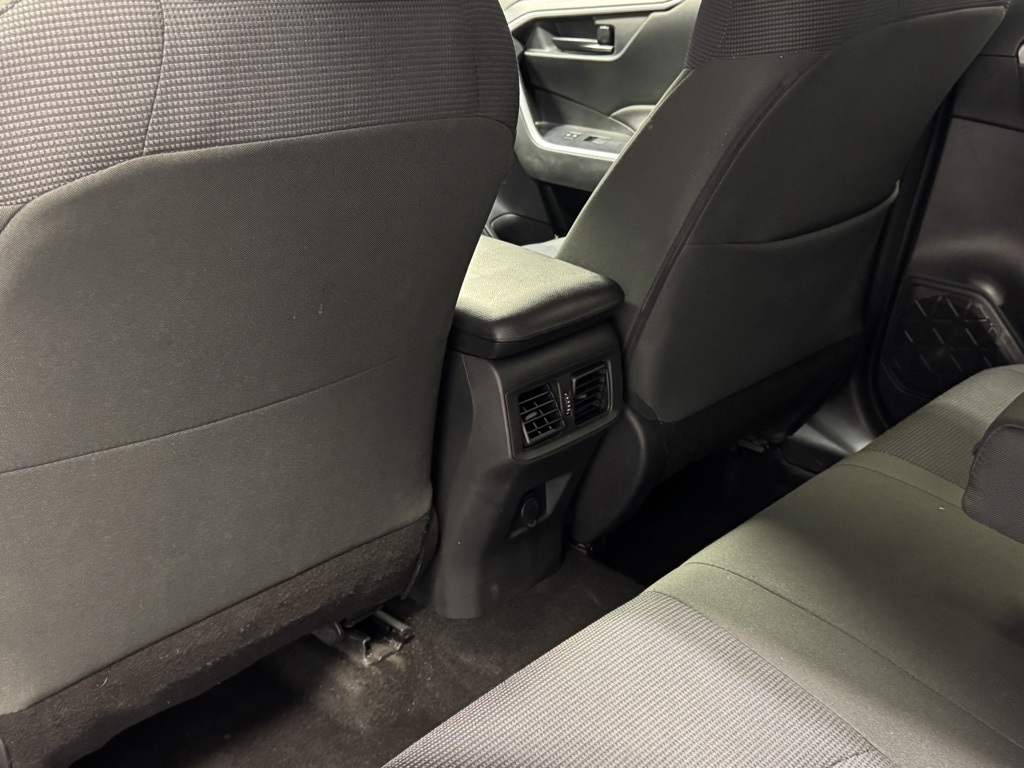 2024 TOYOTA RAV4 - Image 24