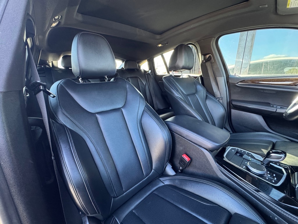 2023 BMW X4 - Image 30