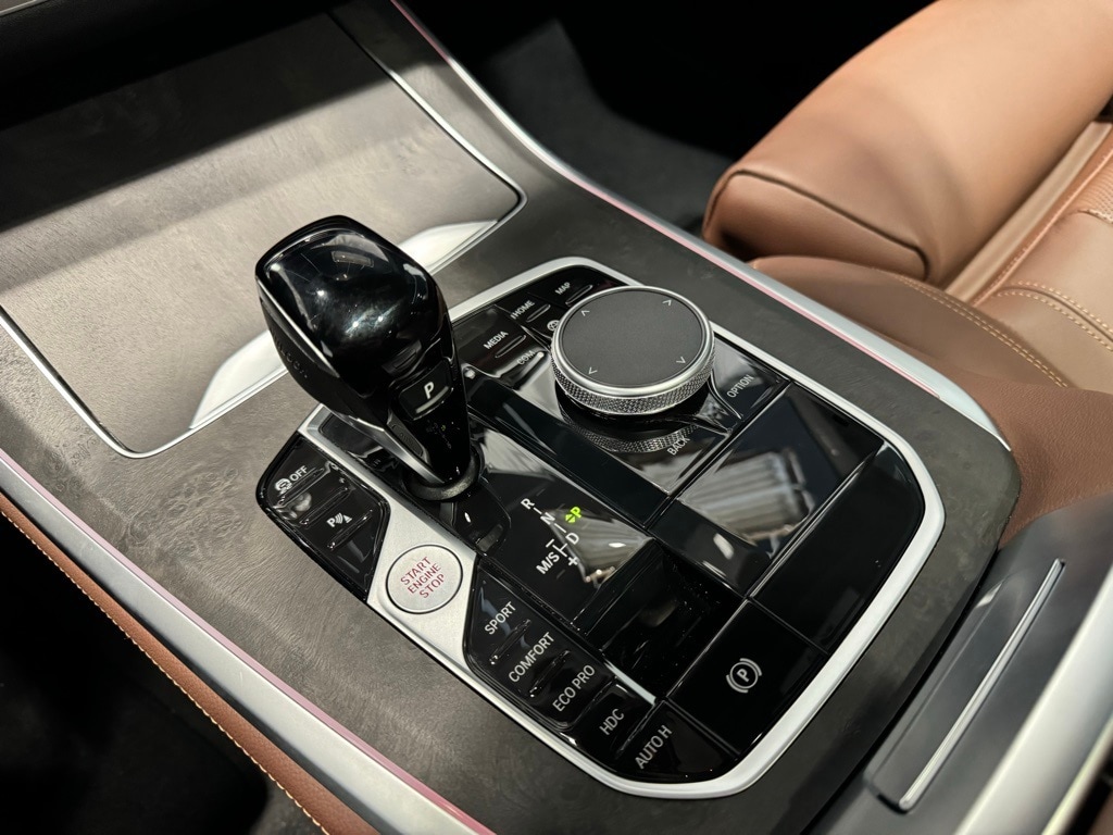 2022 BMW X5 - Image 10