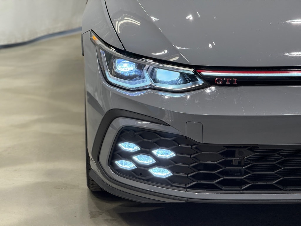 2024 VOLKSWAGEN GOLF GTI - Image 2