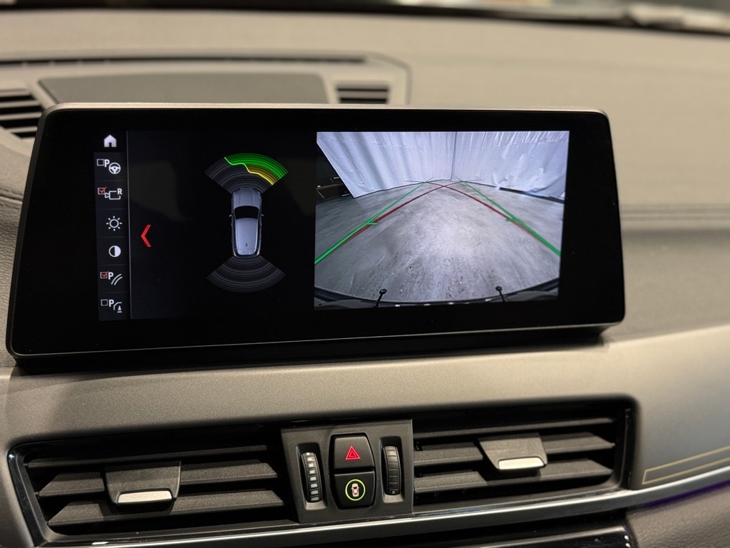 2023 BMW X2 - Image 15