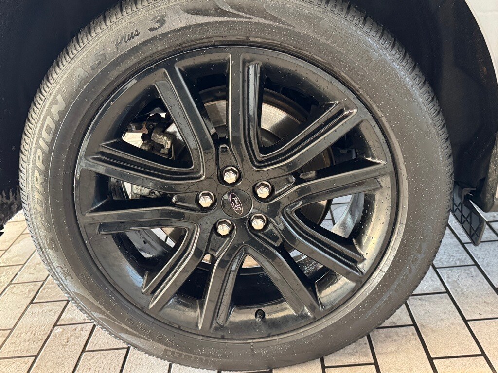 2022 FORD EDGE - Image 9