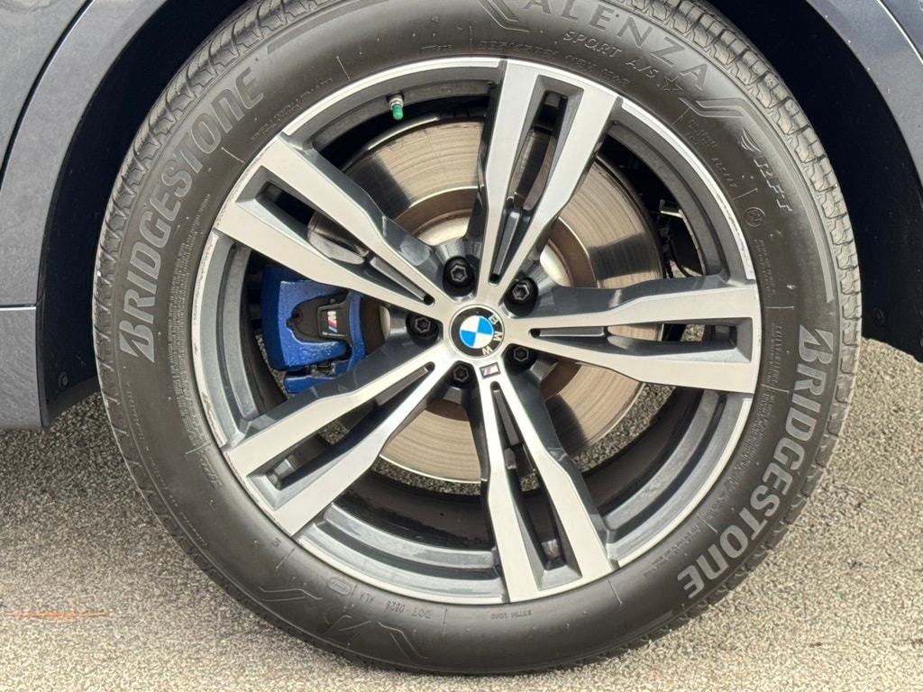 2022 BMW X7 - Image 8