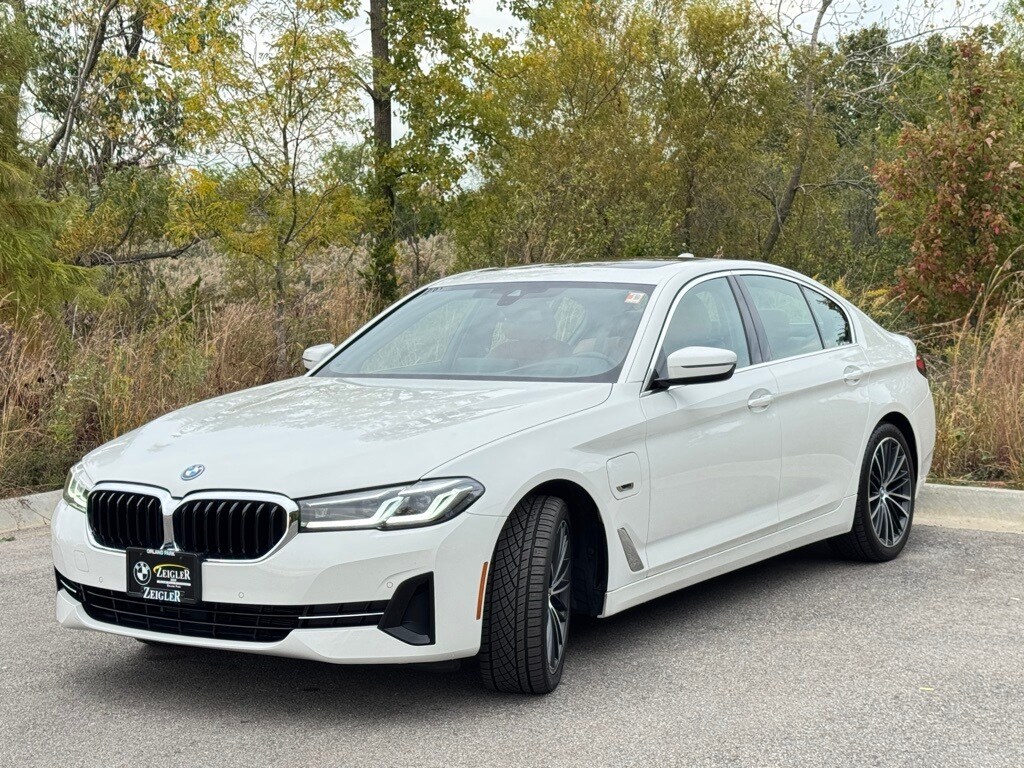 2023 Bmw 530e xDrive photo 3