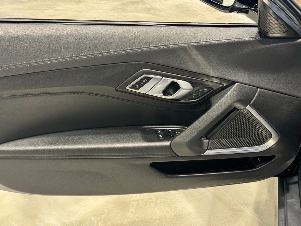 2025 BMW Z4 - Image 18