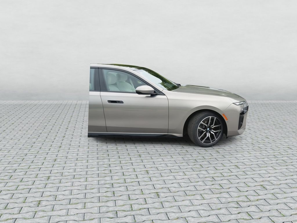 Used 2026 BMW 760i xDrive Sedan